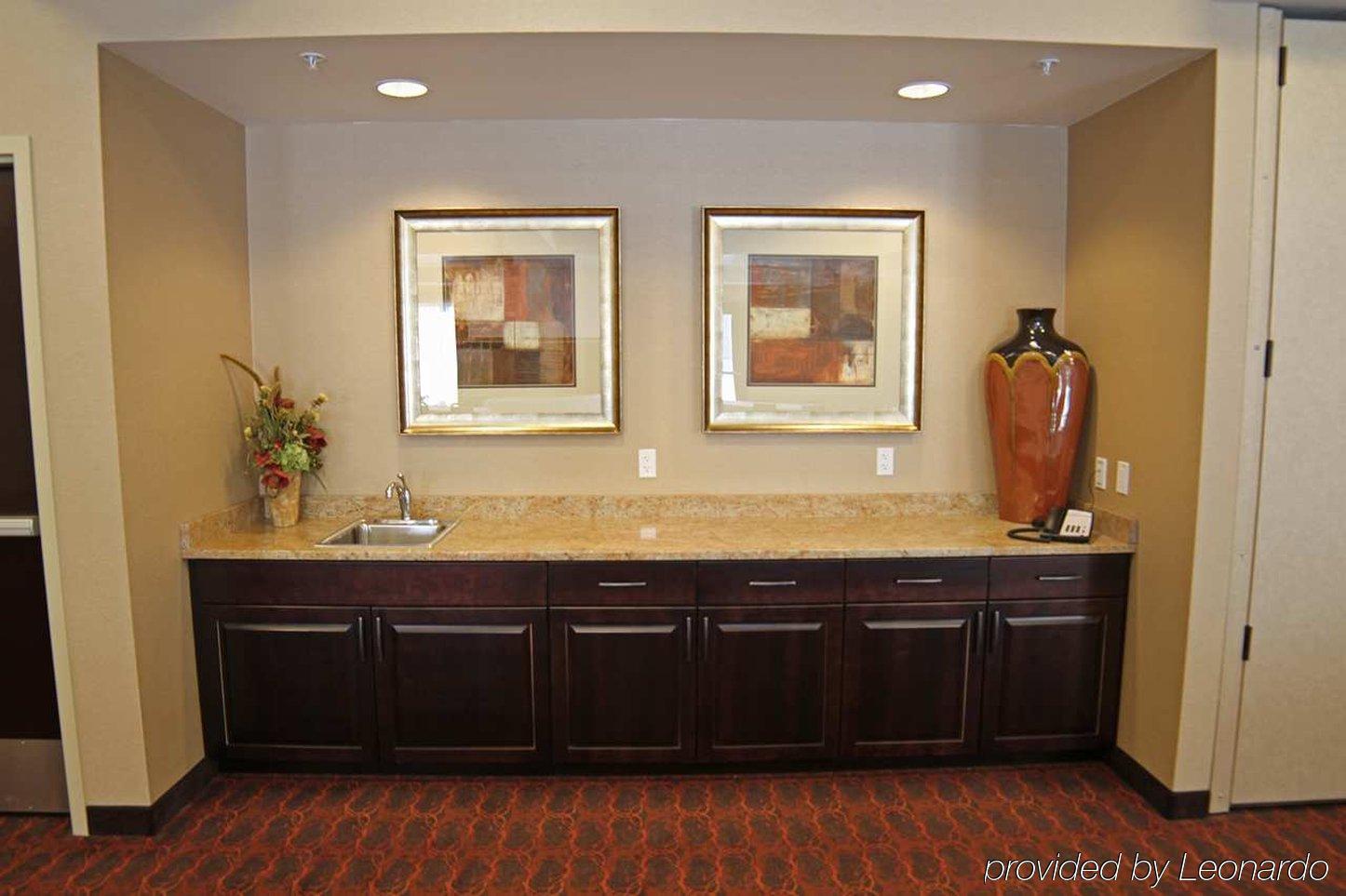 Hampton Inn & Suites Grand Forks Eksteriør bilde