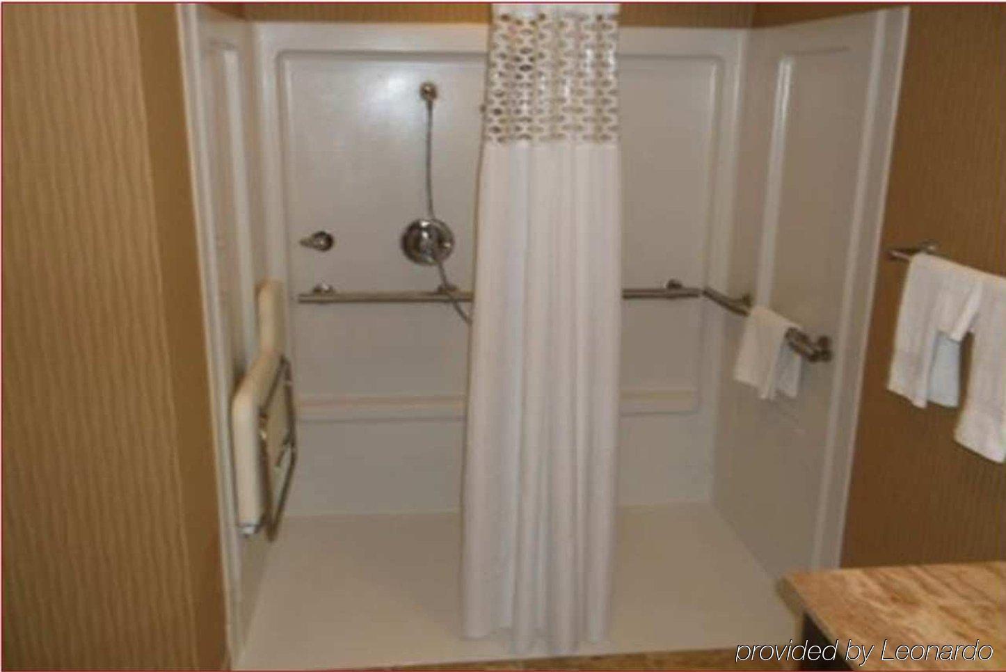 Hampton Inn & Suites Grand Forks Eksteriør bilde